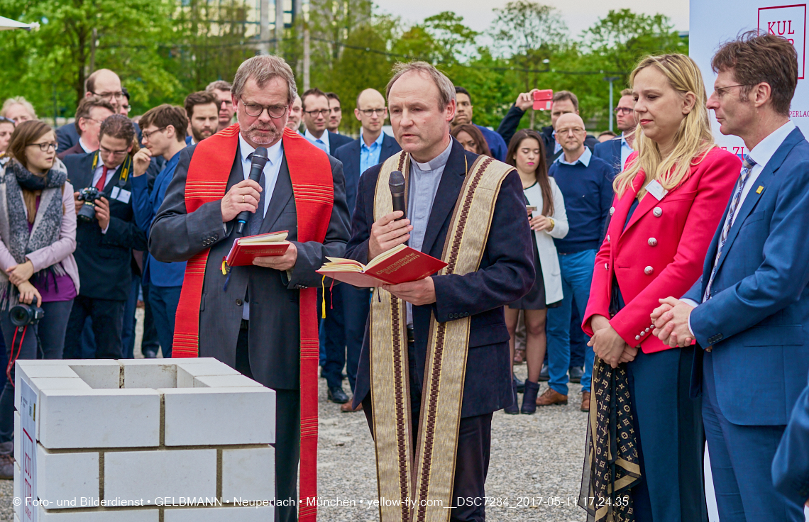 11. Mai 2017 - Grundsteinlegung für die LOGE und dem Kulturquadrat in Neuperlach